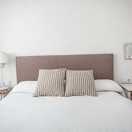 Apartamento Mendoza Sevilla Kültér fotó