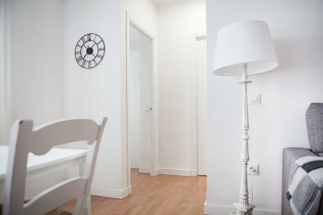 Apartamento Mendoza Sevilla Kültér fotó