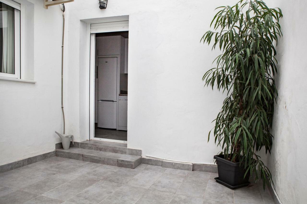 Apartamento Mendoza Sevilla Kültér fotó