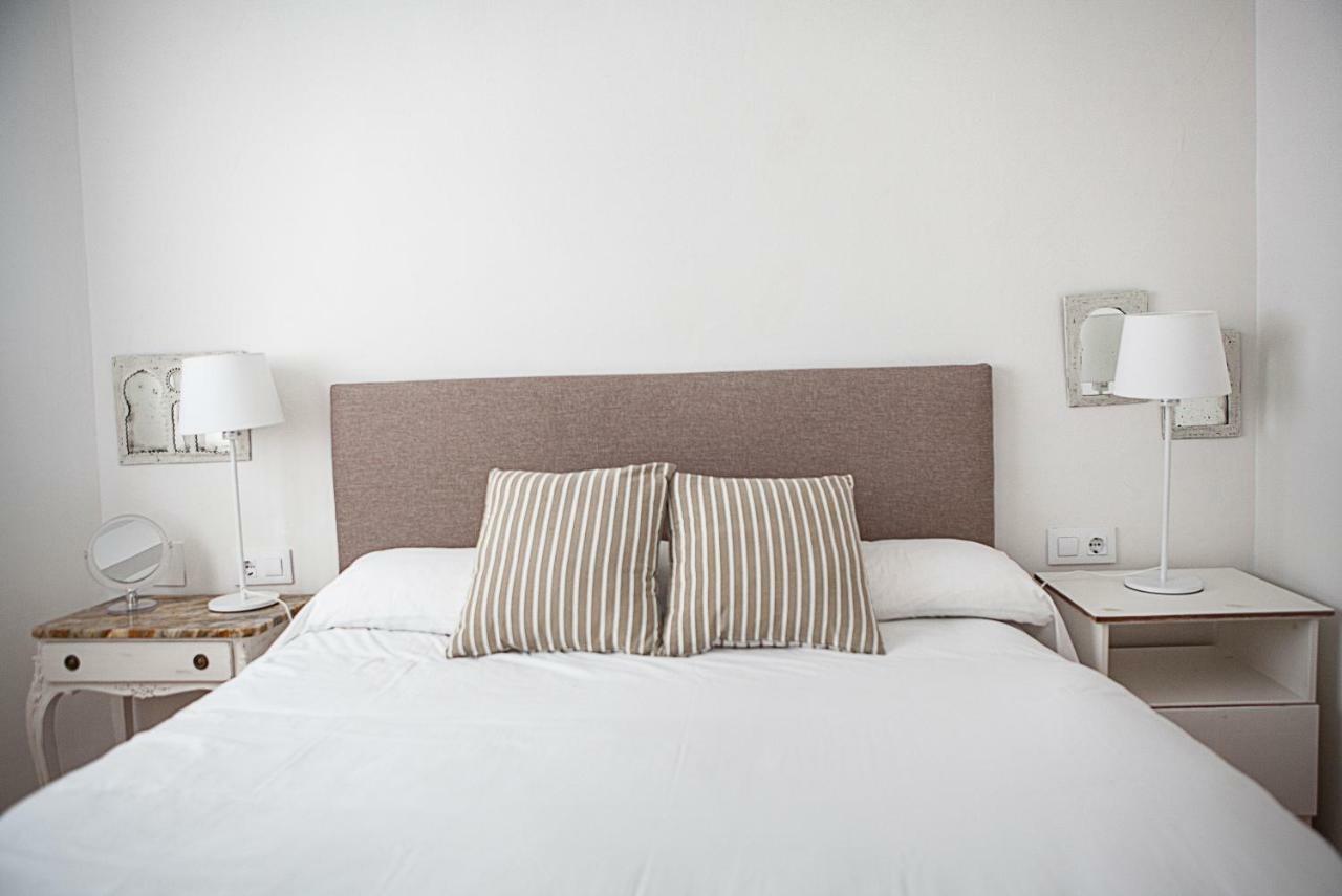 Apartamento Mendoza Sevilla Kültér fotó