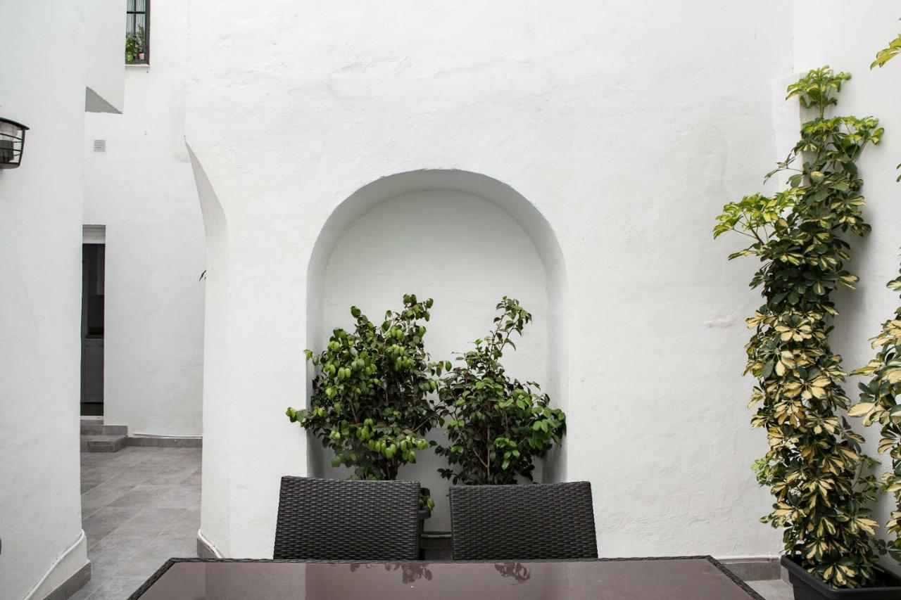 Apartamento Mendoza Sevilla Kültér fotó